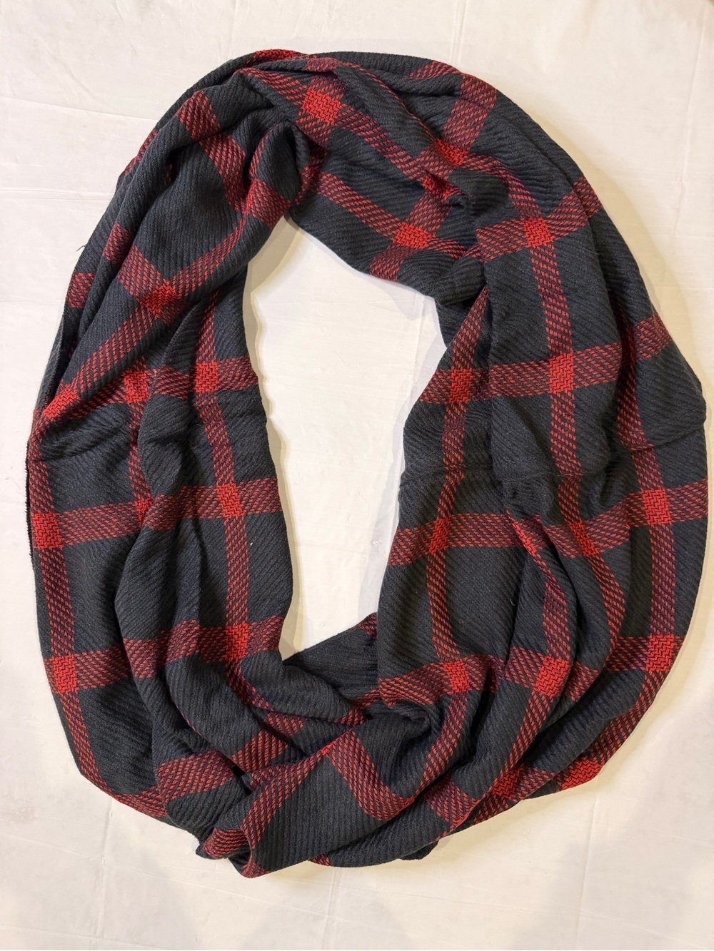 Modena Looped Plaid Infinity Scarf - Navy & Red